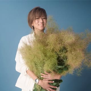 @hitomi_officialのプロフィール画像